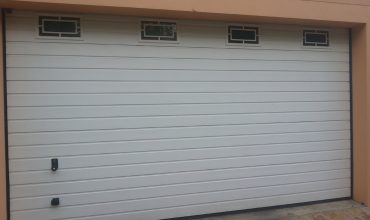 Installateurs portes de garage Nantes